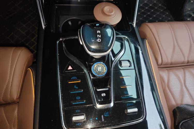 Used BYD Tang New Energy 2021 DM-i 112KM Prestige Model Gear Lever