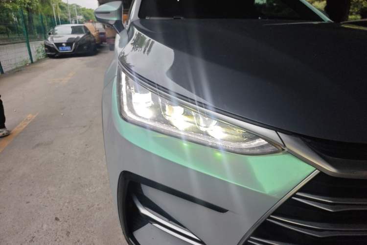 Used BYD Tang New Energy 2021 DM-i 112KM Prestige Model Right Front Headlight