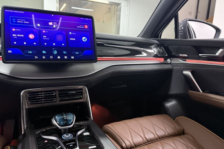 Used BYD Tang New Energy 2021 DM-i 112KM Prestige Model Audio And AC Panel