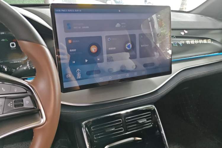 Used BYD Tang New Energy 2021 DM-i 112KM Prestige Model Audio And AC Panel