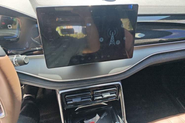 Used BYD Tang New Energy 2021 DM-i 112KM Prestige Model Audio And AC Panel
