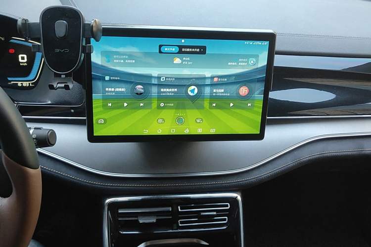 Used BYD Tang New Energy 2021 DM-i 112KM Prestige Model Audio And AC Panel