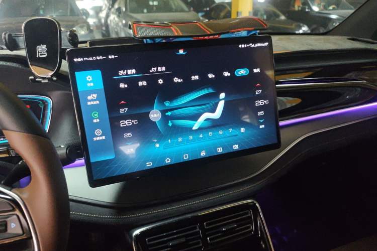 Used BYD Tang New Energy 2021 DM 2.0T Four-Wheel Drive High-Performance Luxury Model Audio And AC Panel