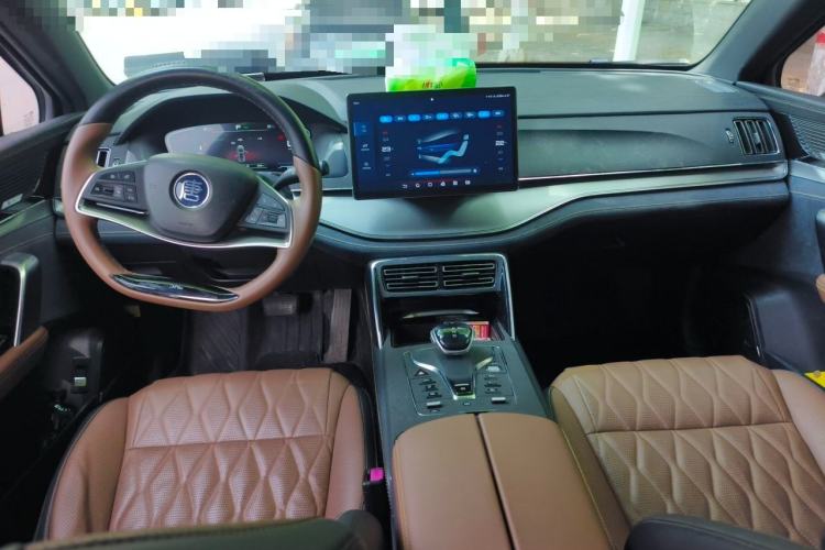 Used BYD Tang New Energy 2021 DM-i 112KM Prestige Model Center Console