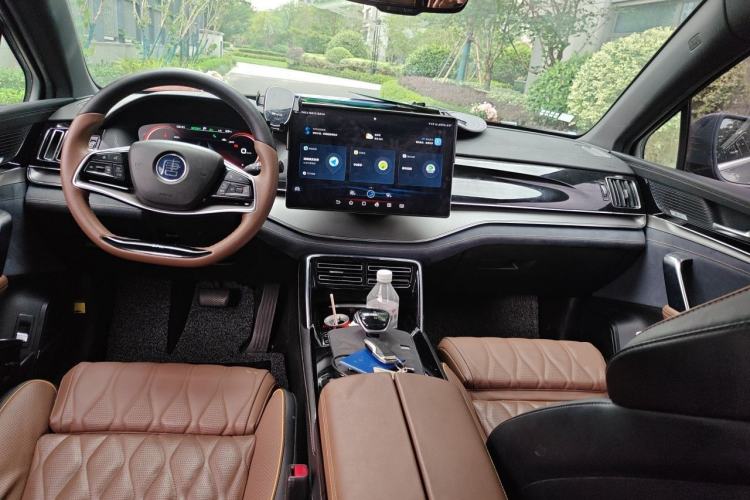 Used BYD Tang New Energy 2021 DM-i 112KM Prestige Model Center Console