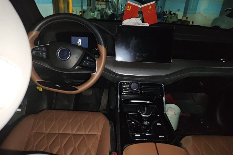 Used BYD Tang New Energy 2021 DM-i 112KM Prestige Model Center Console