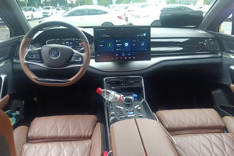 Used BYD Tang New Energy 2021 DM-i 112KM Prestige Model Center Console