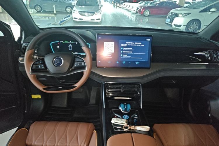 Used BYD Tang New Energy 2021 DM-i 112KM Prestige Model Center Console