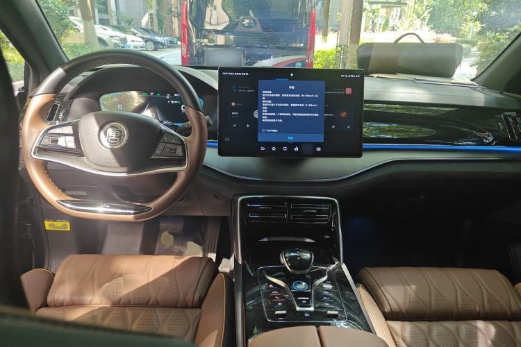 Used BYD Tang New Energy 2021 DM-i 112KM Prestige Model Center Console