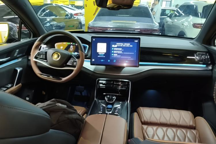 Used BYD Tang New Energy 2021 DM-i 112KM Prestige Model Center Console