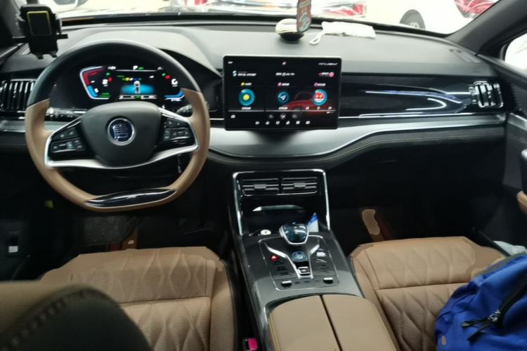 Used BYD Tang New Energy 2021 DM-i 112KM Prestige Model Center Console
