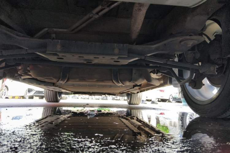 Used BYD Tang New Energy 2021 DM-i 112KM Prestige Model Chassis Rear