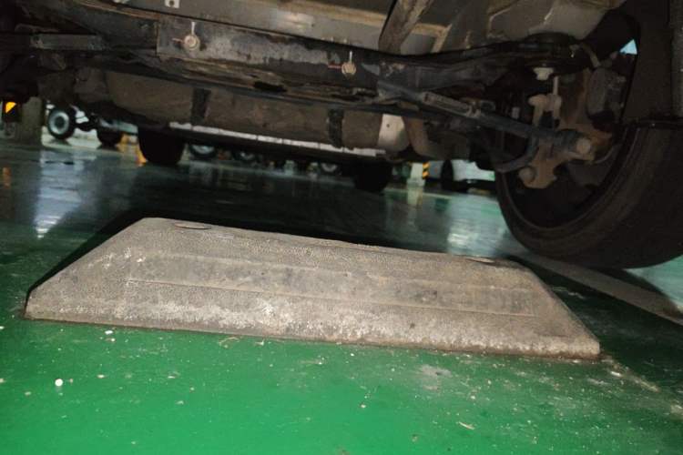 Used BYD Tang New Energy 2021 DM-i 112KM Prestige Model Chassis Rear