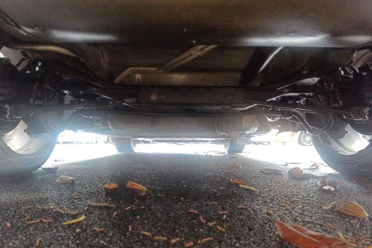 Used BYD Tang New Energy 2021 DM-i 112KM Prestige Model Chassis Rear