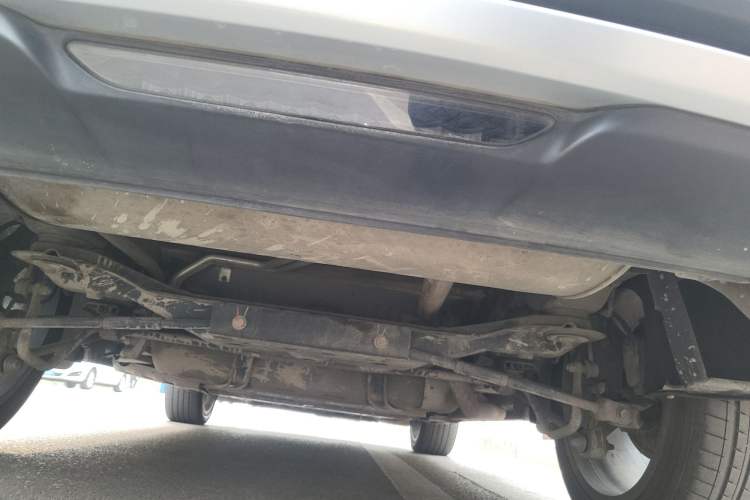 Used BYD Tang New Energy 2021 DM-i 112KM Prestige Model Chassis Rear