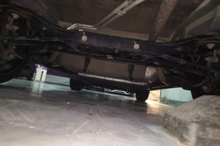 Used BYD Tang New Energy 2021 DM-i 112KM Prestige Model Chassis Rear