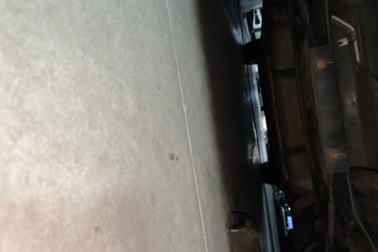 Used BYD Tang New Energy 2021 DM-i 112KM Prestige Model Chassis Rear