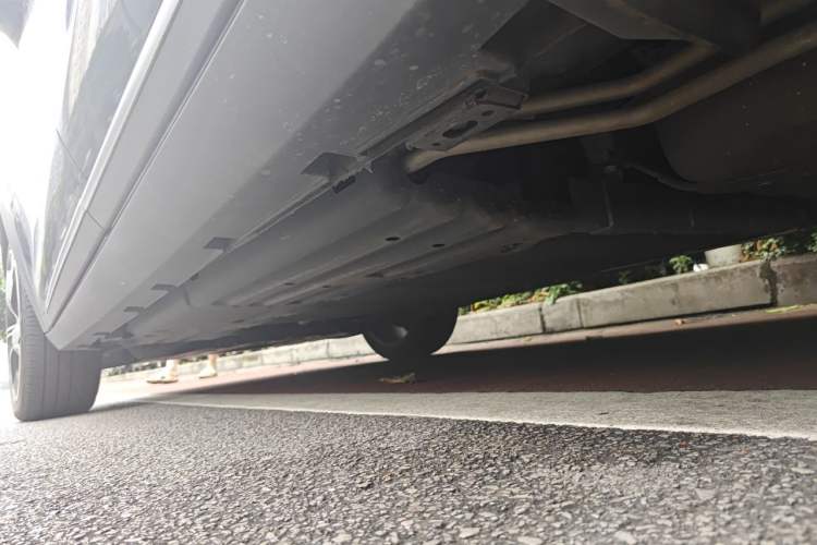 Used BYD Tang New Energy 2021 DM-i 112KM Prestige Model Chassis Rear Left