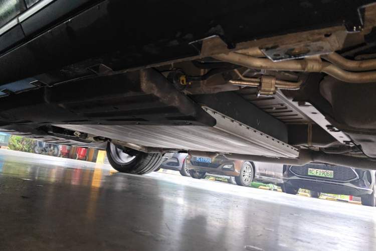 Used BYD Tang New Energy 2021 DM 2.0T Four-Wheel Drive High-Performance Flagship Model Chassis Rear Left