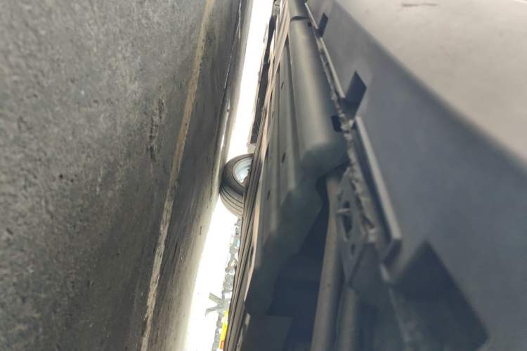 Used BYD Tang New Energy 2021 DM-i 112KM Prestige Model Chassis Rear Left