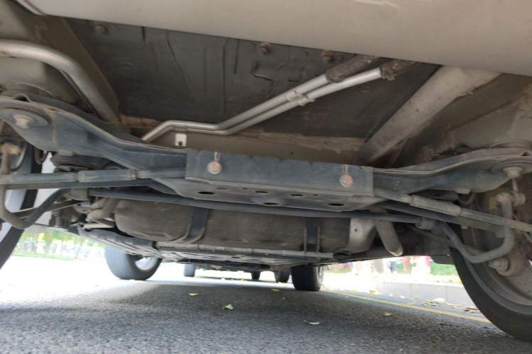Used BYD Tang New Energy 2021 DM-i 112KM Prestige Model Chassis Rear