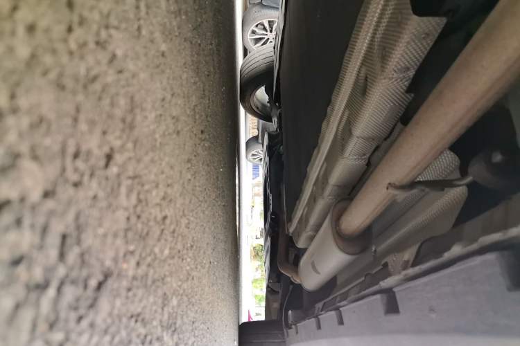 Used BYD Tang New Energy 2021 DM-i 112KM Prestige Model Chassis Rear Right
