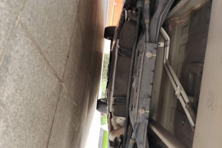 Used BYD Tang New Energy 2021 DM-i 112KM Prestige Model Chassis Rear
