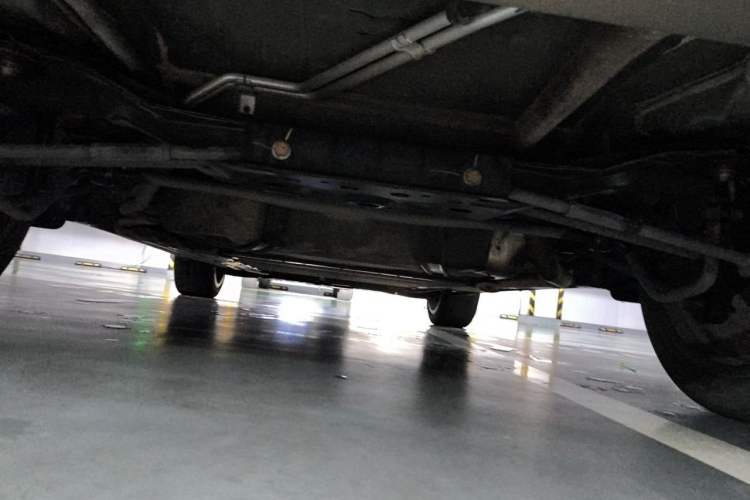 Used BYD Tang New Energy 2021 DM-i 112KM Prestige Model Chassis Rear