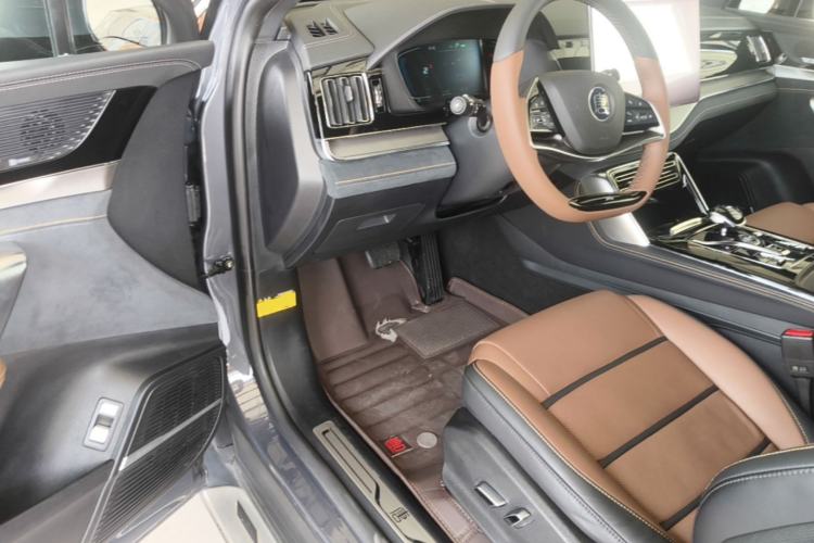 Used BYD Tang New Energy 2021 DM 2.0T Four-Wheel Drive Performance Edition Prestige Model Driver Seat