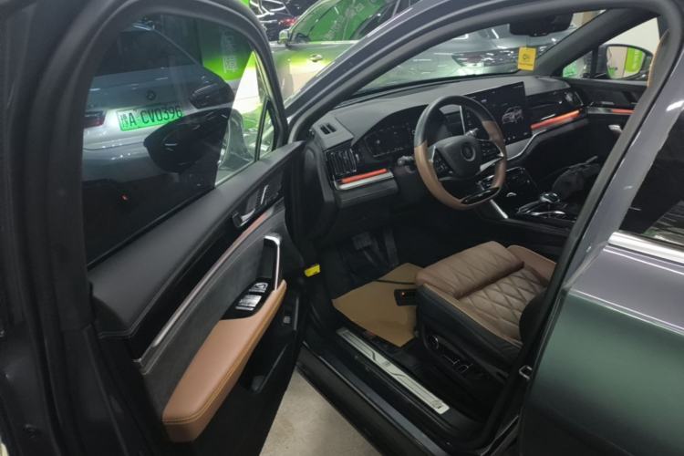 Used BYD Tang New Energy 2021 DM-i 112KM Prestige Model Driver Seat