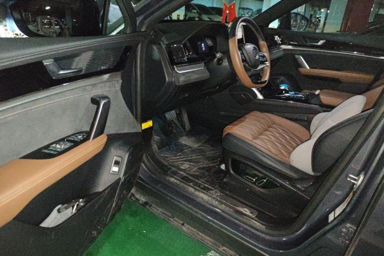 Used BYD Tang New Energy 2021 DM-i 112KM Prestige Model Driver Seat