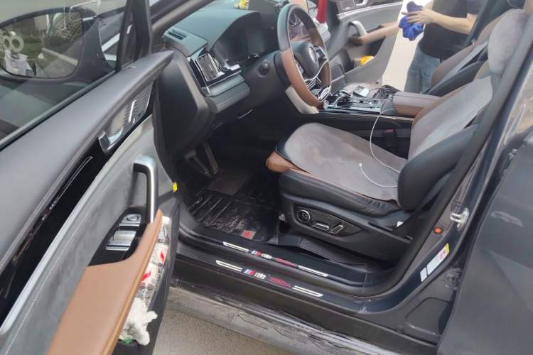 Used BYD Tang New Energy 2021 DM-i 112KM Prestige Model Driver Seat