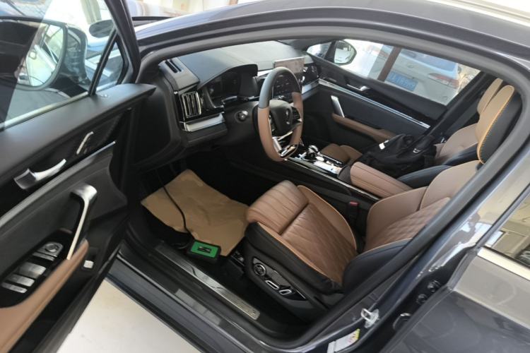 Used BYD Tang New Energy 2021 DM-i 112KM Prestige Model Driver Seat