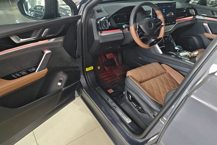 Used BYD Tang New Energy 2021 DM-i 112KM Prestige Model Driver Seat