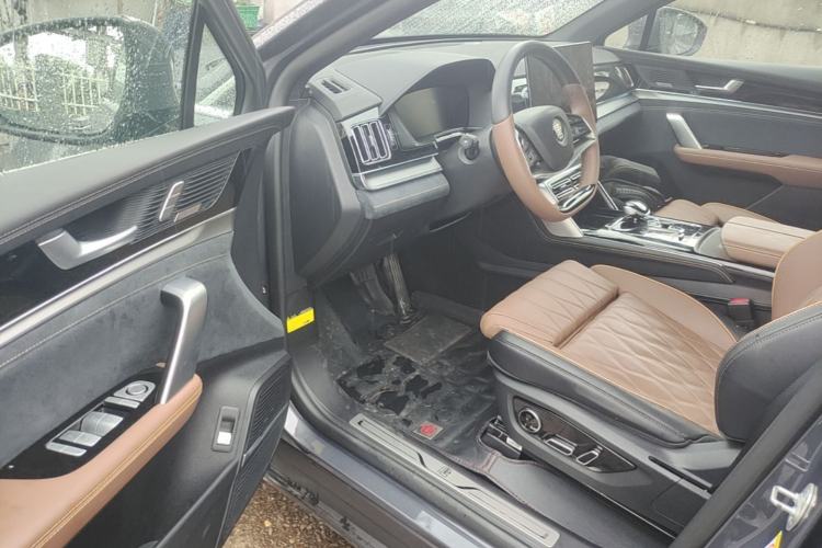 Used BYD Tang New Energy 2021 DM-i 112KM Prestige Model Driver Seat