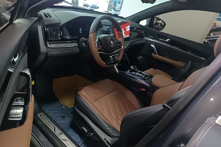 Used BYD Tang New Energy 2021 DM-i 112KM Prestige Model Driver Seat