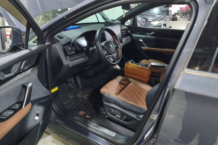 Used BYD Tang New Energy 2021 DM-i 112KM Prestige Model Driver Seat