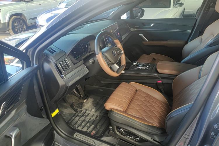 Used BYD Tang New Energy 2021 DM-i 112KM Prestige Model Driver Seat