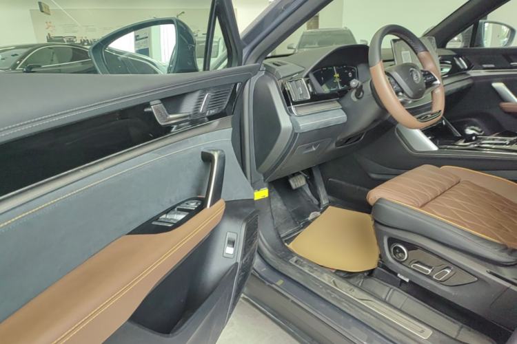 Used BYD Tang New Energy 2021 DM-i 112KM Prestige Model Driver Seat