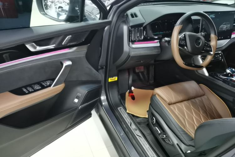 Used BYD Tang New Energy 2021 DM-i 112KM Prestige Model Driver Seat