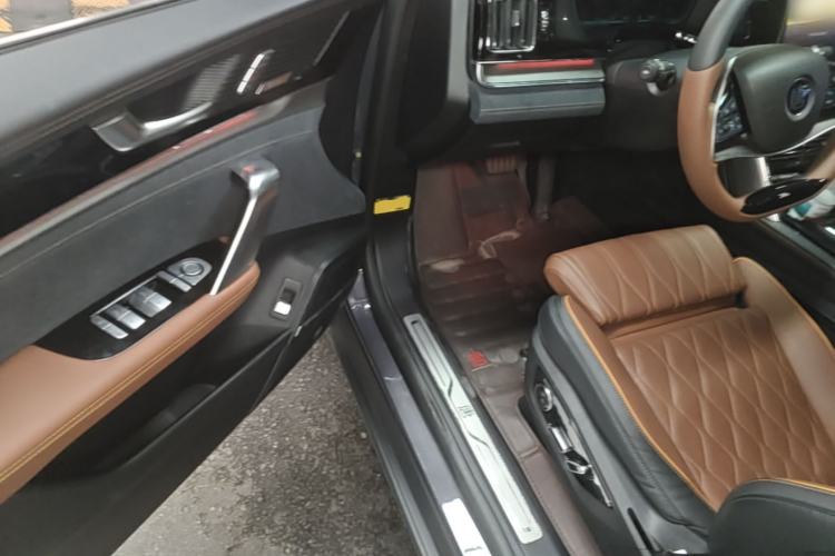 Used BYD Tang New Energy 2021 DM-i 112KM Prestige Model Driver Seat