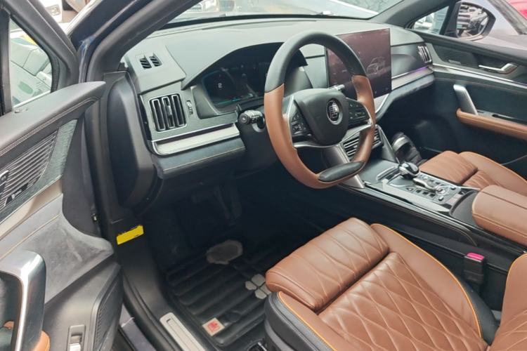 Used BYD Tang New Energy 2021 DM-i 112KM Prestige Model Driver Seat