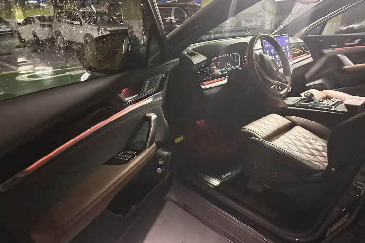 Used BYD Tang New Energy 2021 DM 2.0T Four-Wheel Drive High-Performance Flagship Model Driver Seat