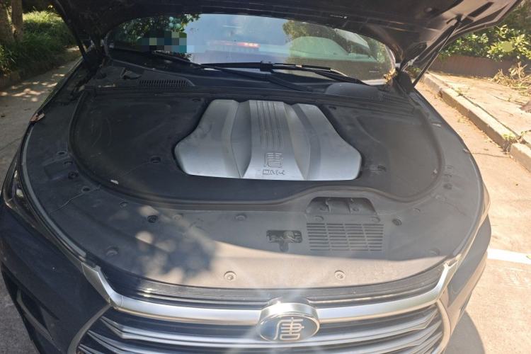 Used BYD Tang New Energy 2021 DM-i 112KM Prestige Model Engine Bay