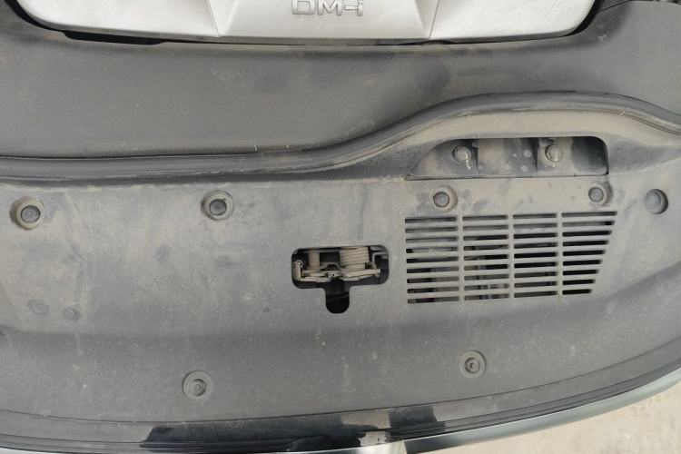 Used BYD Tang New Energy 2021 DM-i 112KM Prestige Model Engine Bay