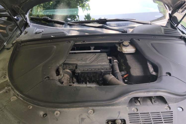Used BYD Tang New Energy 2021 DM-i 112KM Prestige Model Engine Bay