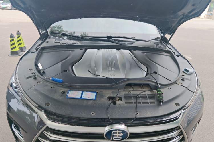Used BYD Tang New Energy 2021 DM-i 112KM Prestige Model Engine Bay