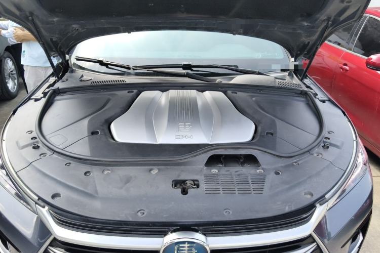 Used BYD Tang New Energy 2021 DM-i 112KM Prestige Model Engine Bay