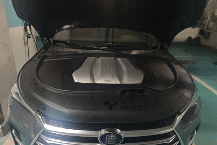Used BYD Tang New Energy 2021 DM-i 112KM Prestige Model Engine Bay