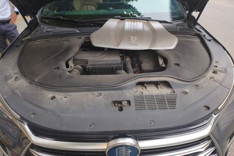 Used BYD Tang New Energy 2021 DM-i 112KM Prestige Model Engine Bay